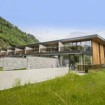 Modern With Garden, With Access To Sauna Neukirchen am Grossvenediger